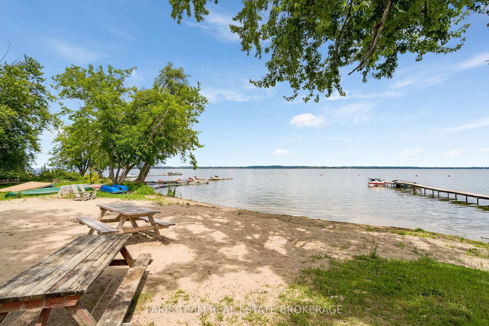 1066 Wood Street • Innisfil, ON photo 31