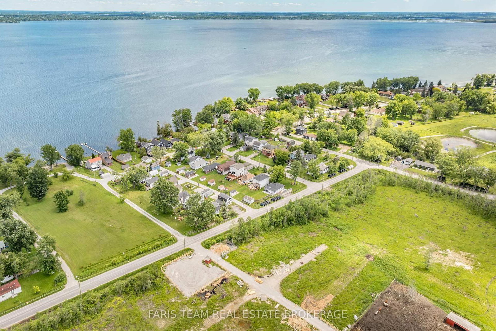 1066 Wood Street • Innisfil, ON photo 34