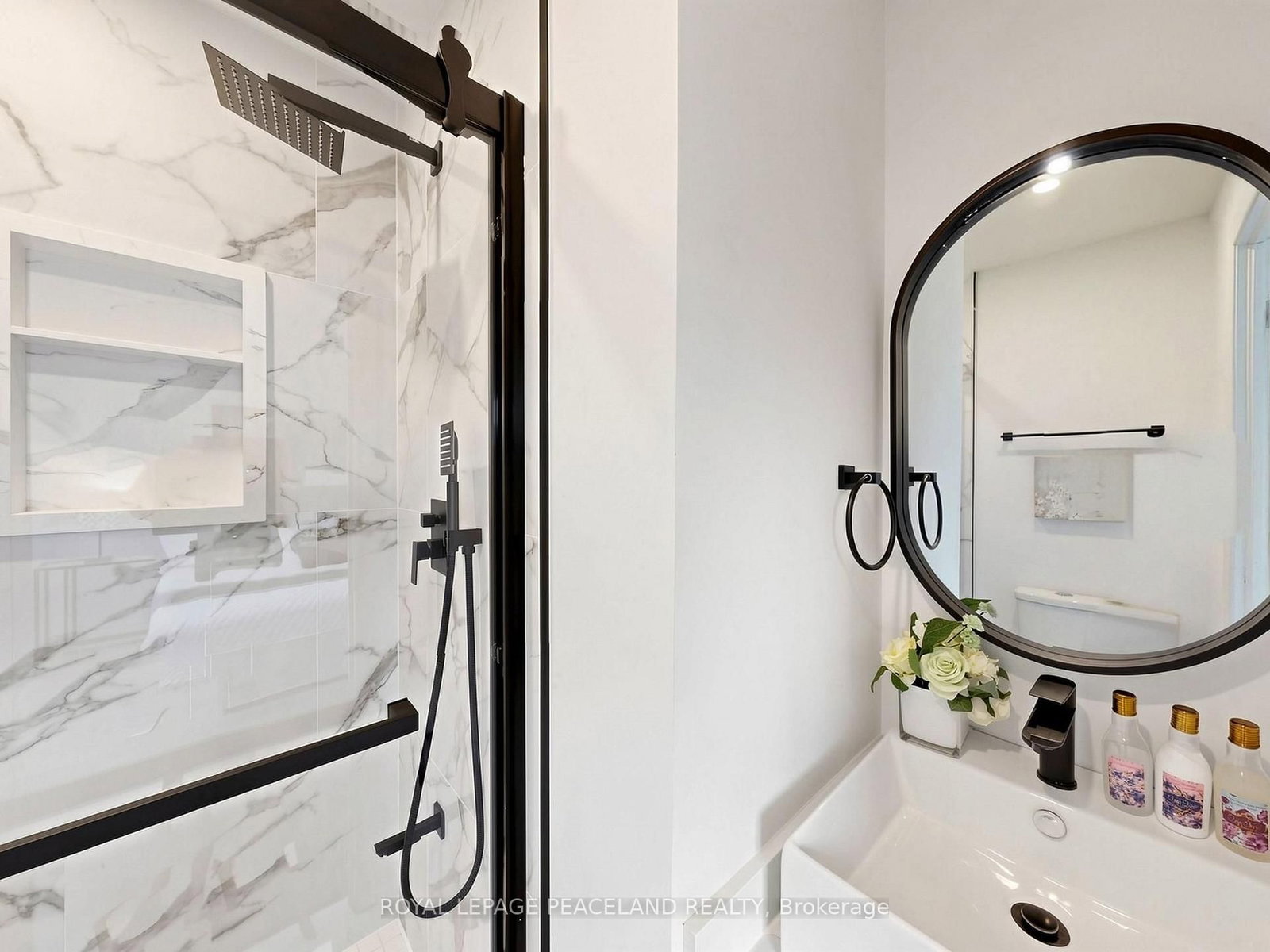3 New Port Way • Markham, ON photo 23