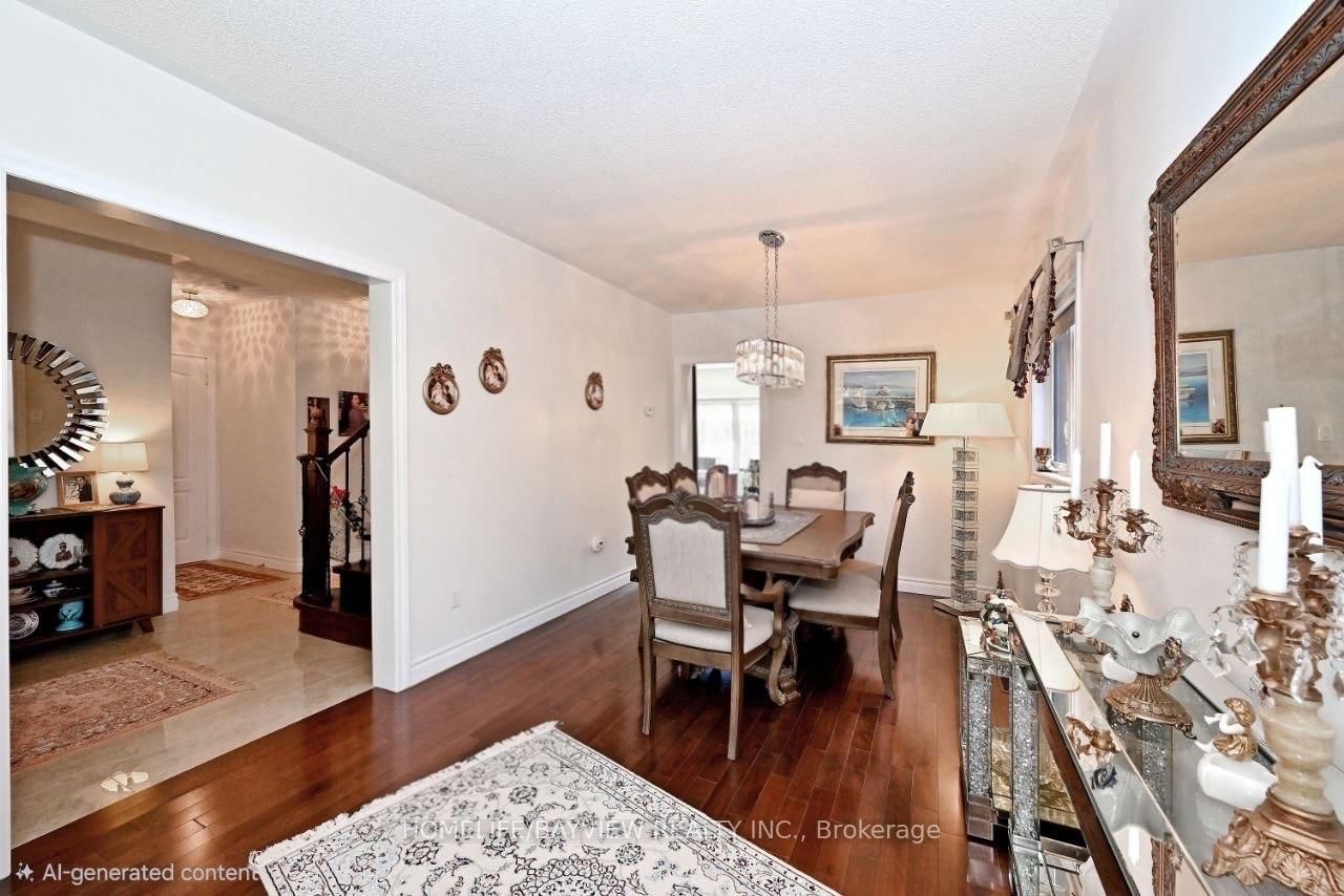 15 El Dorado Street • Richmond Hill, ON photo 11