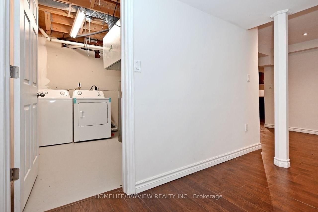15 El Dorado Street • Richmond Hill, ON photo 42