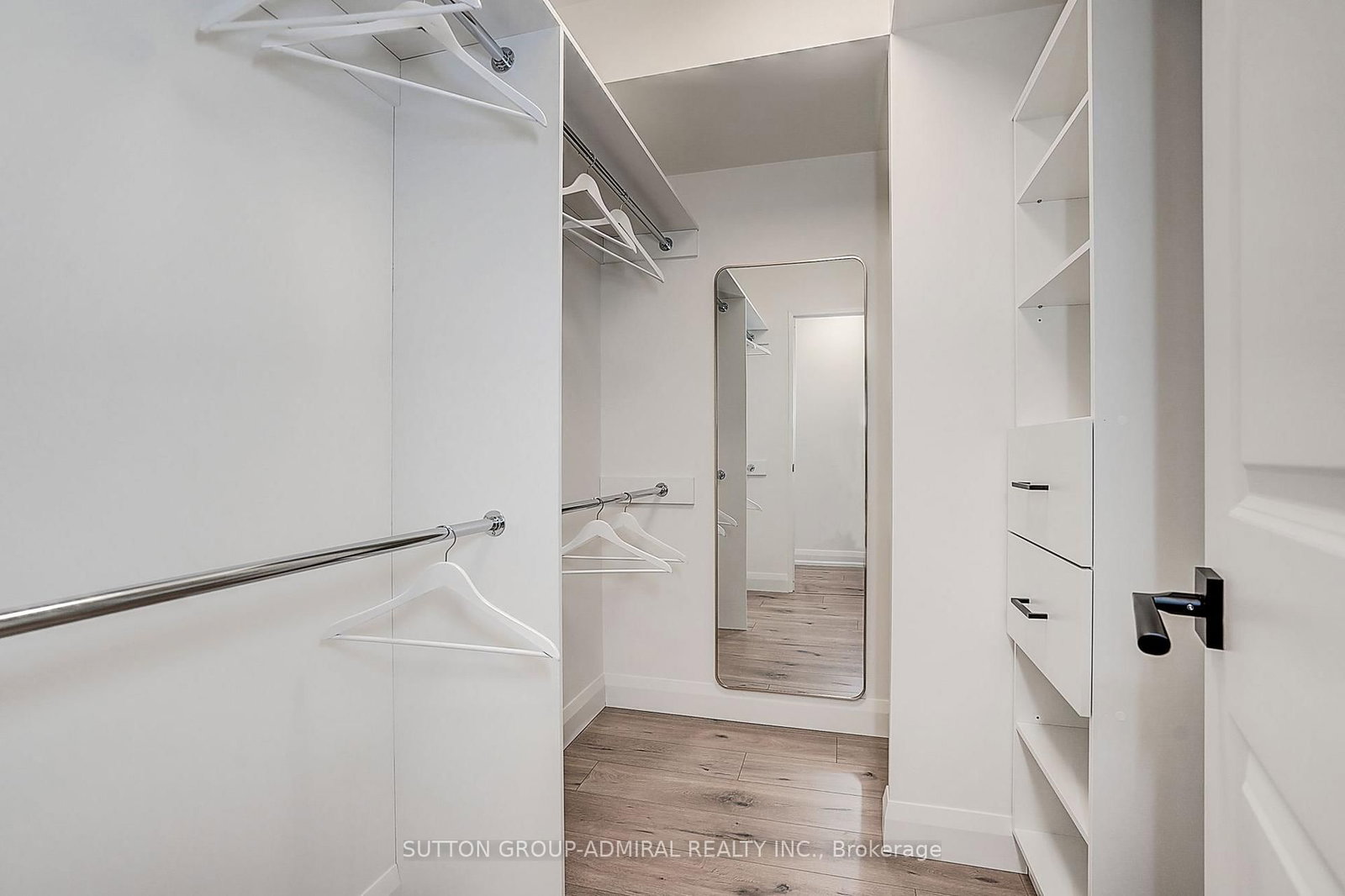 20 Harding Boulevard W • #417 • Richmond Hill, ON photo 18