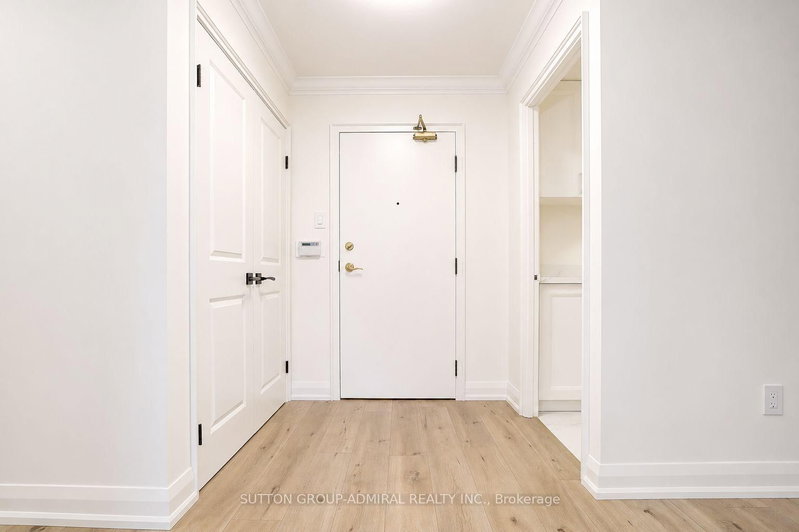 417 - 20 Harding Boulevard W