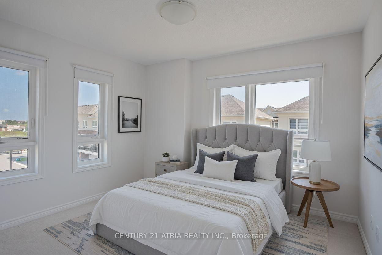 18 Imperial College Lane • Markham, ON photo 18