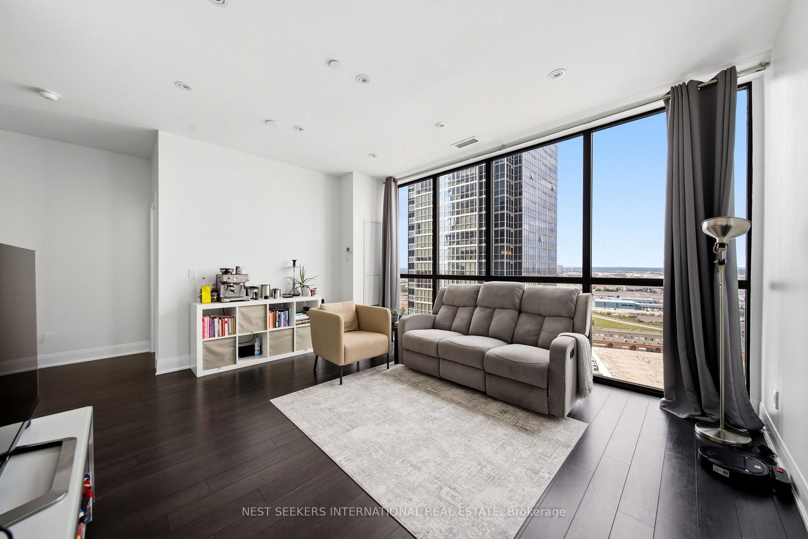 2900 Highway 7 W • #2009 • Vaughan, ON photo 11