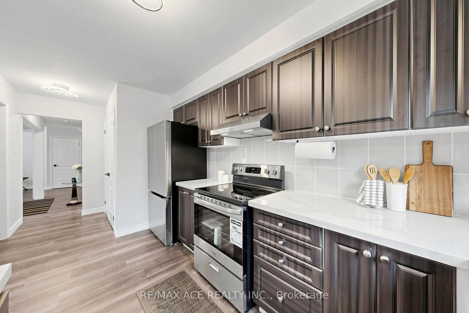 119 Primeau Drive • Aurora, ON photo 14