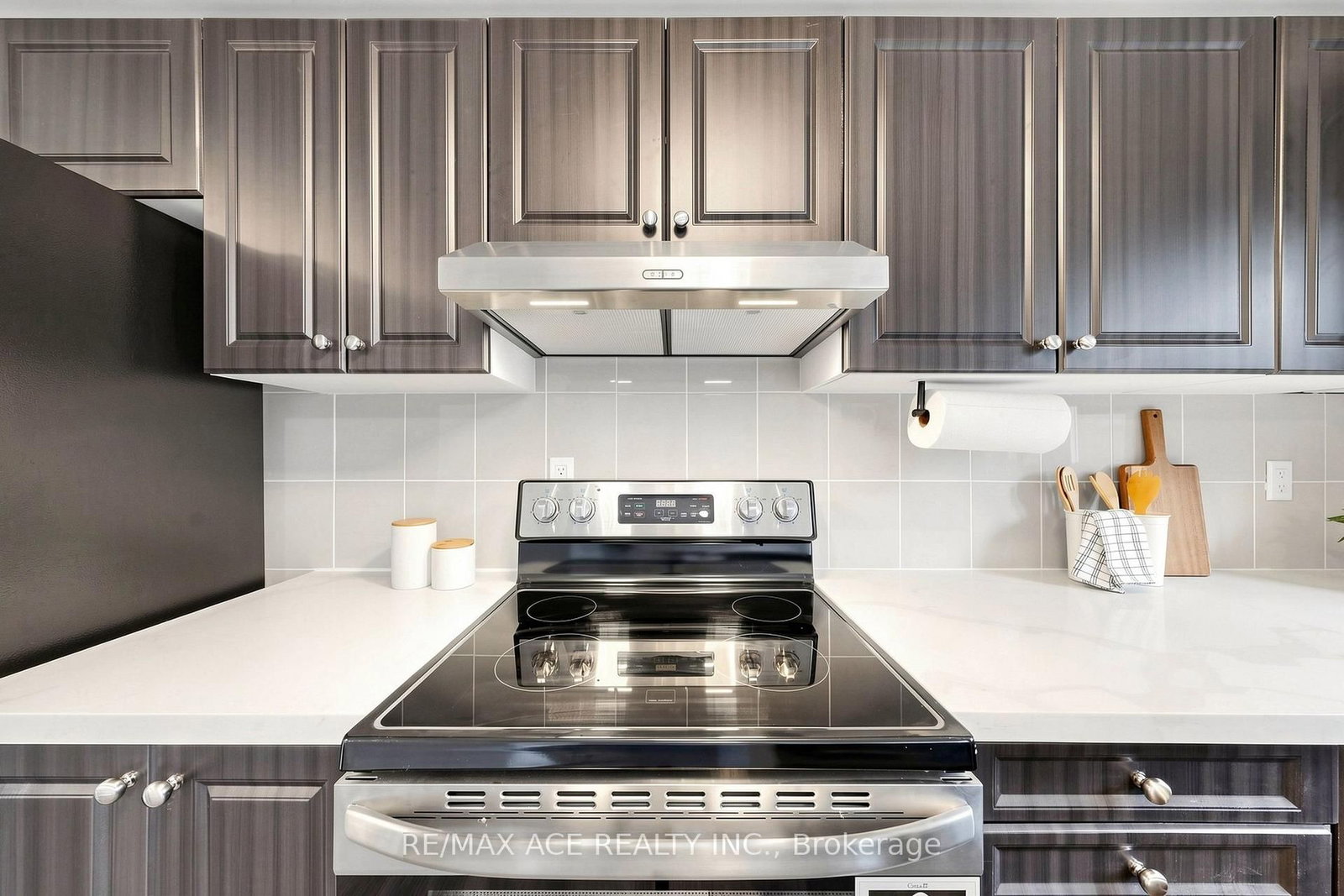 119 Primeau Drive • Aurora, ON photo 16