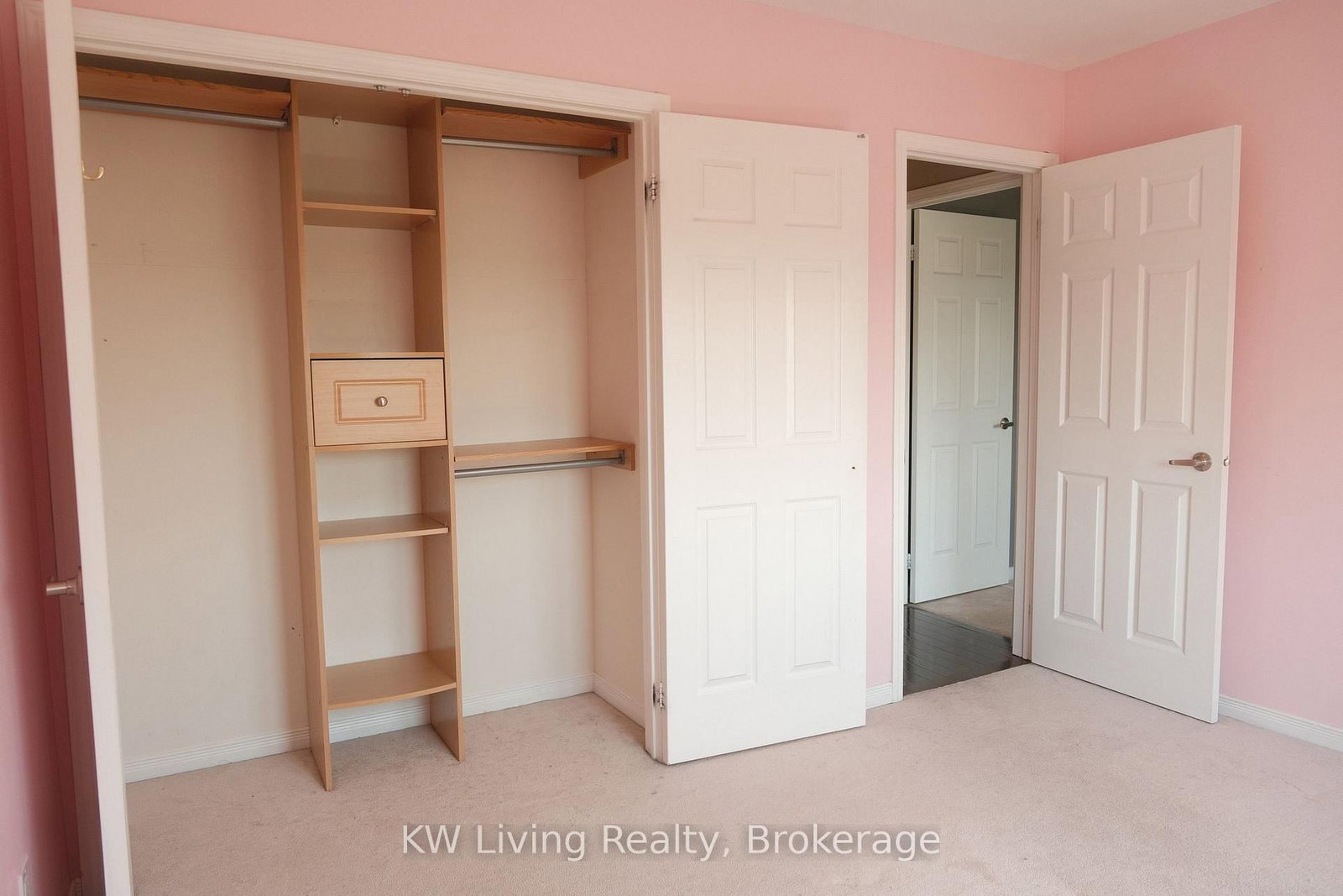 120 Chapman Court • Aurora, ON photo 31
