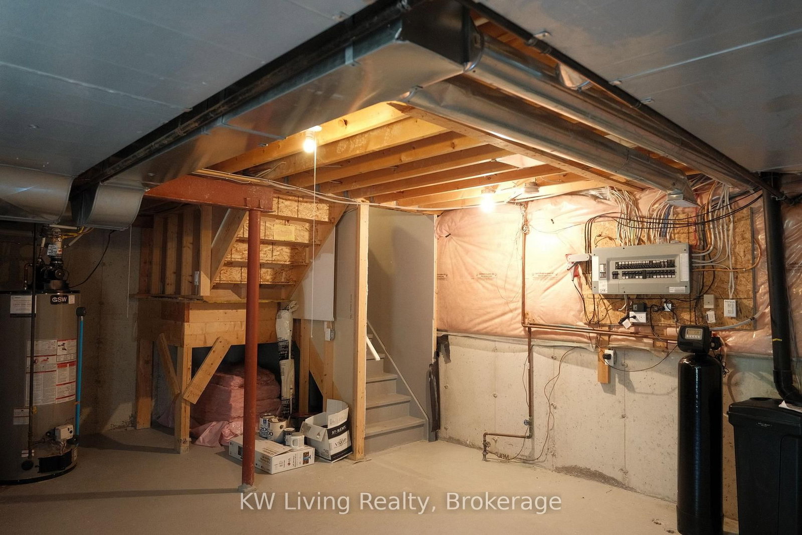 120 Chapman Court • Aurora, ON photo 39