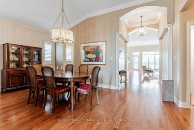 303 BABE'S Way • Whitchurch-Stouffville, ON photo 5