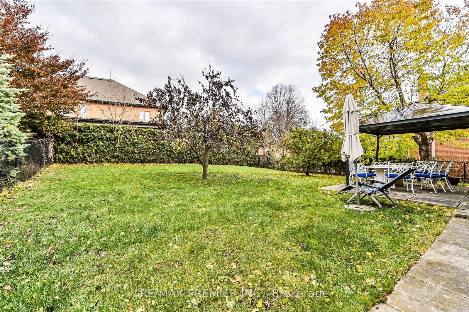 581 Wycliffe Avenue • Vaughan, ON photo 21