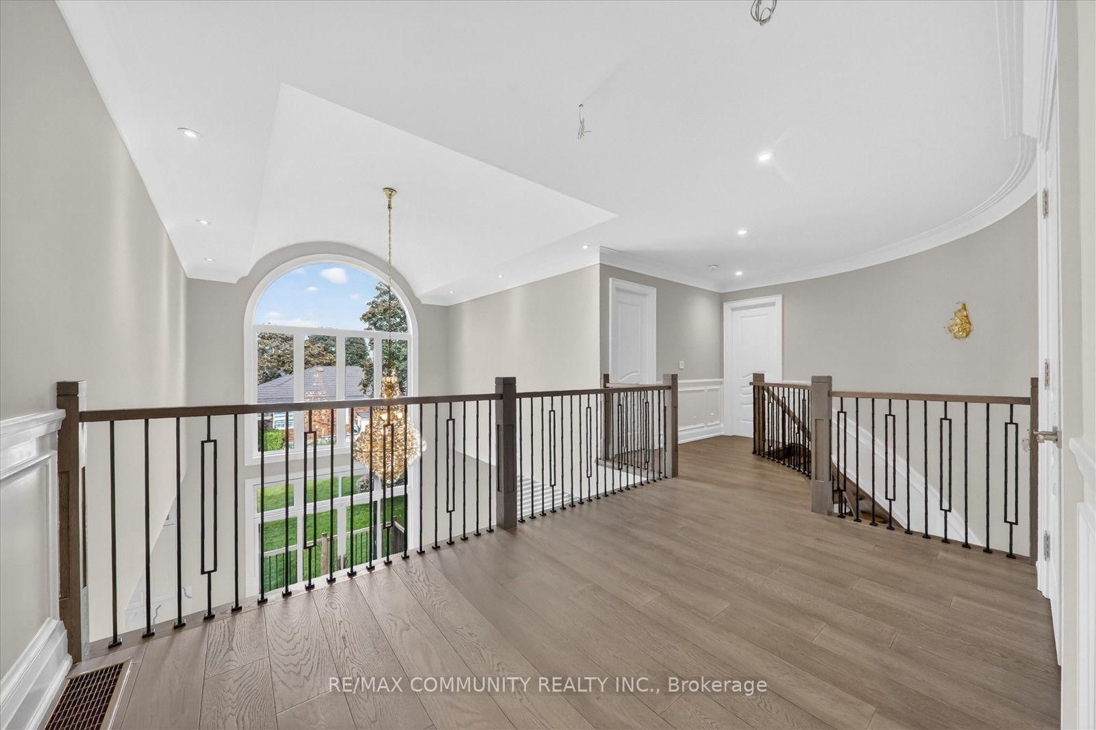 154 Burkholder Street • Whitchurch-Stouffville, ON photo 32