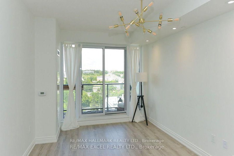 1011 - 9618 Yonge Street