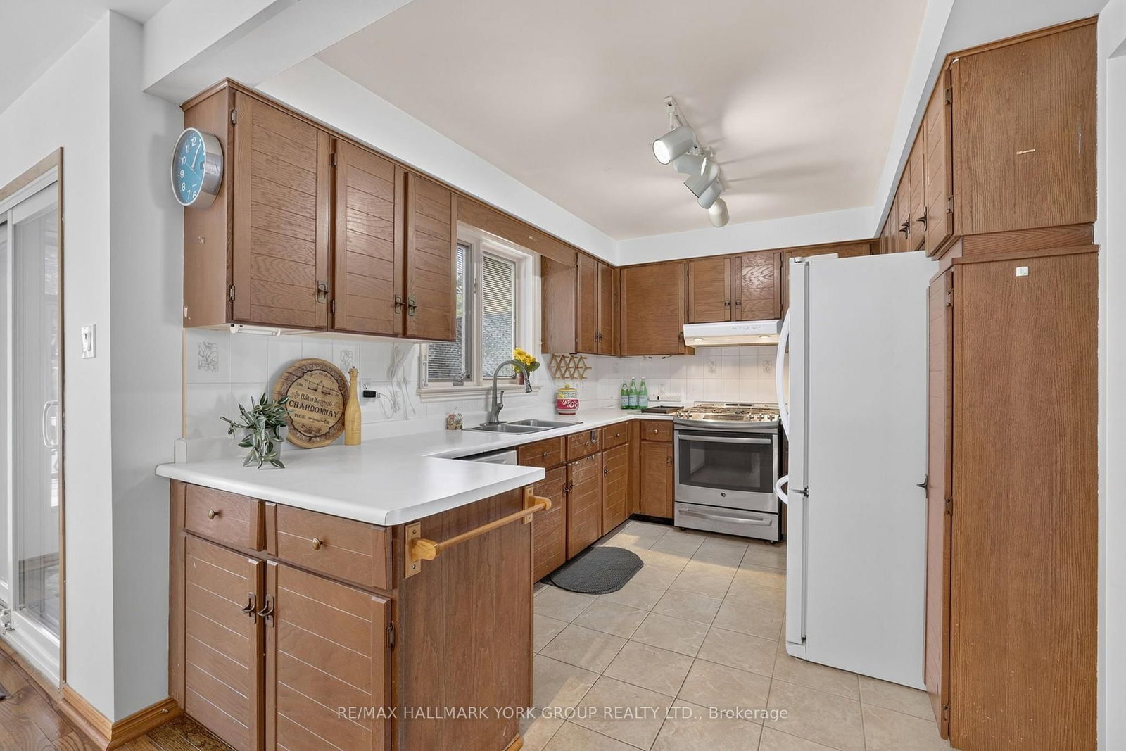59 Riverglen Drive • Georgina, ON photo 17