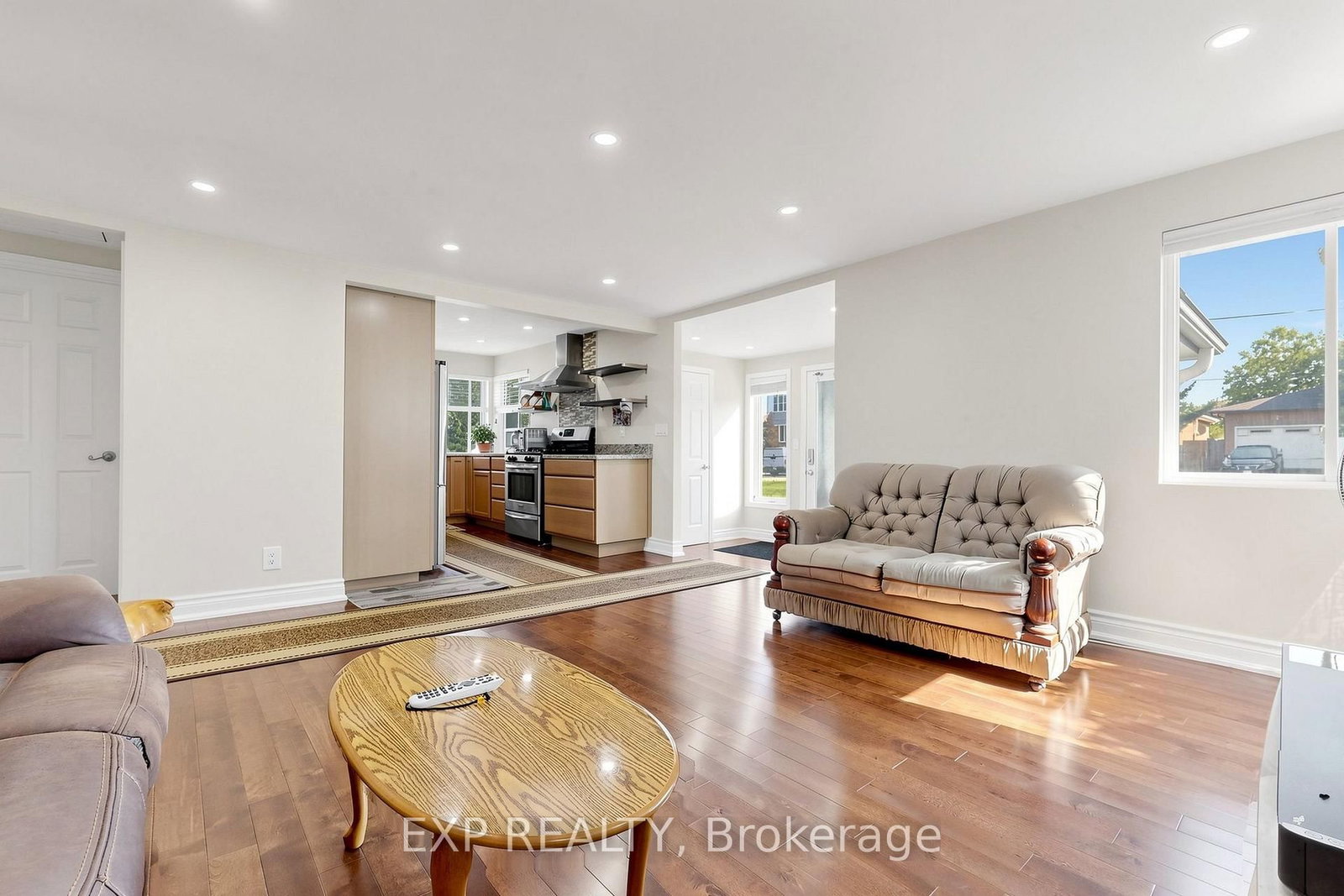 292 Hollywood Drive • Georgina, ON photo 10