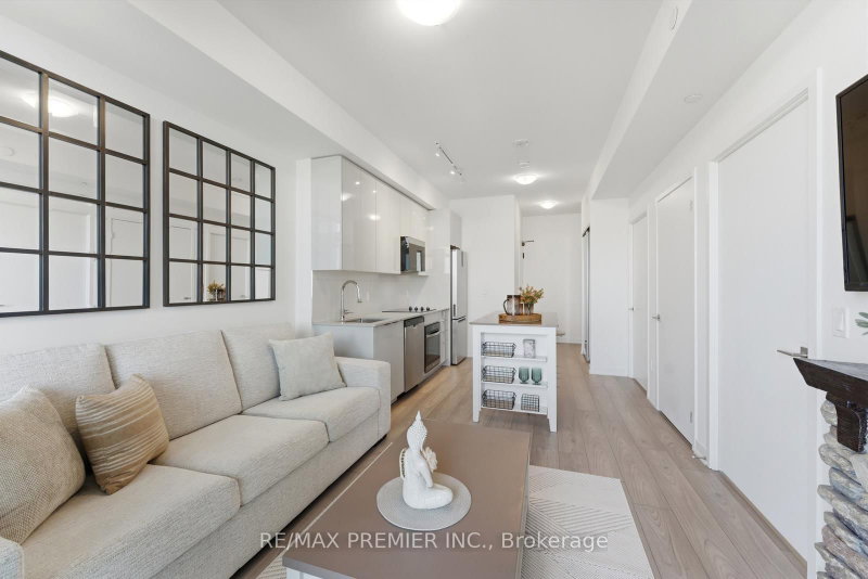 1512 - 10 Abeja Street