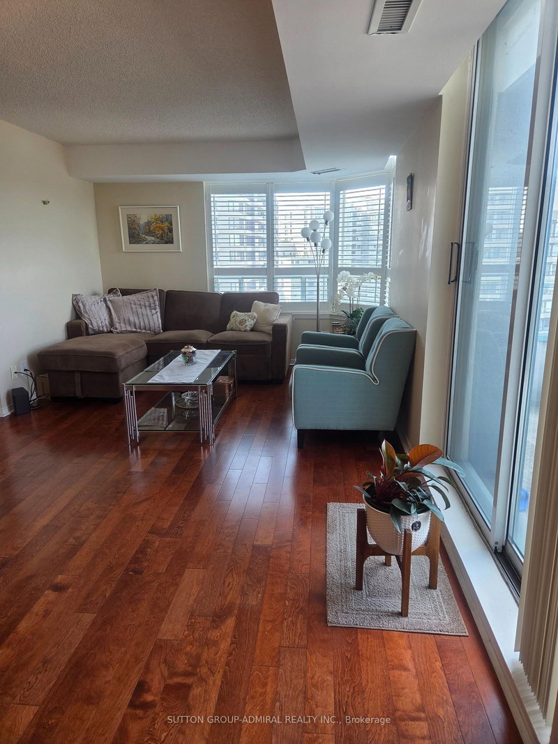 PH210 - 1 Emerald Lane