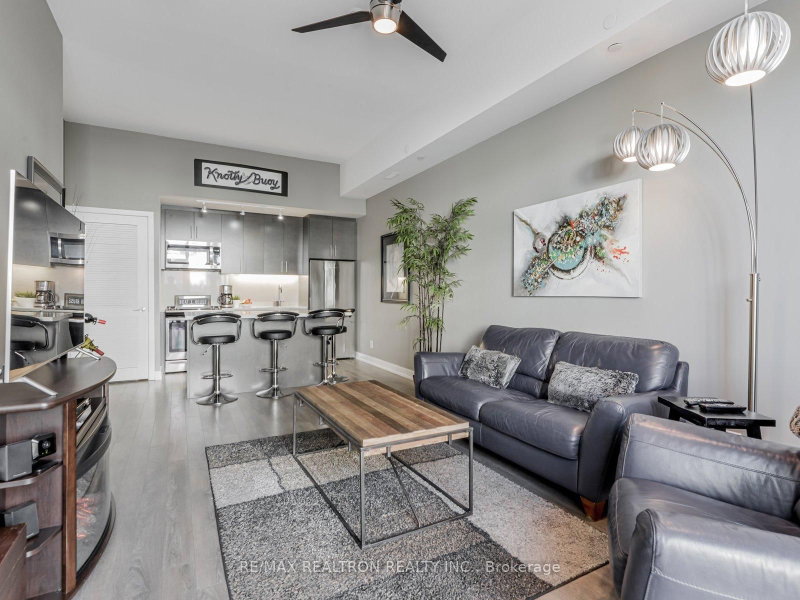 93 - 303 Broward Way