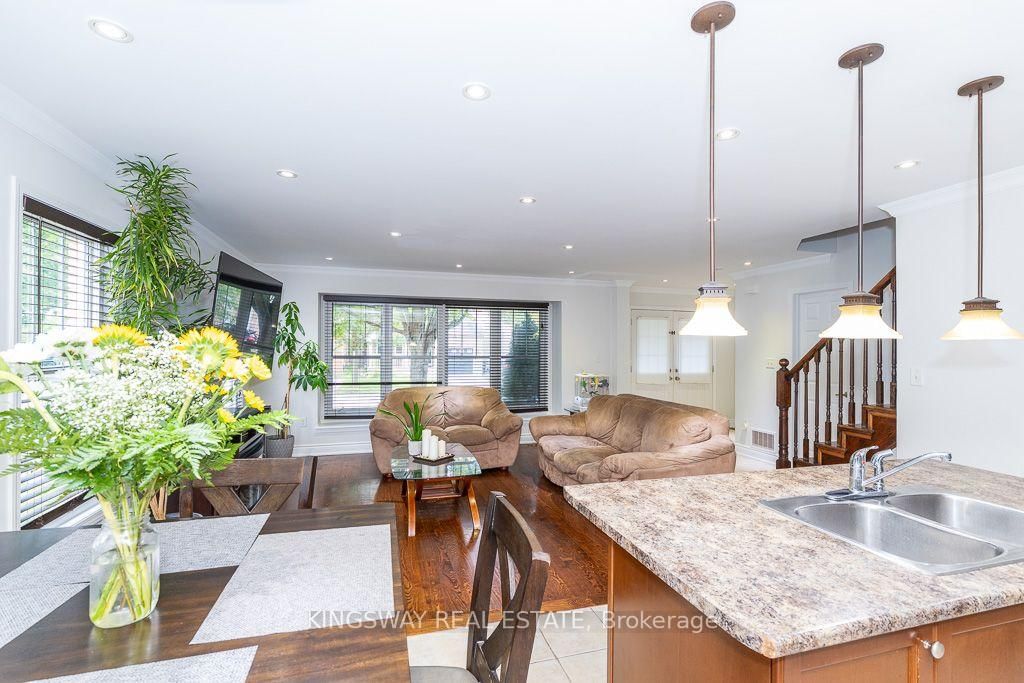 83 Kidd Crescent • New Tecumseth, ON photo 13