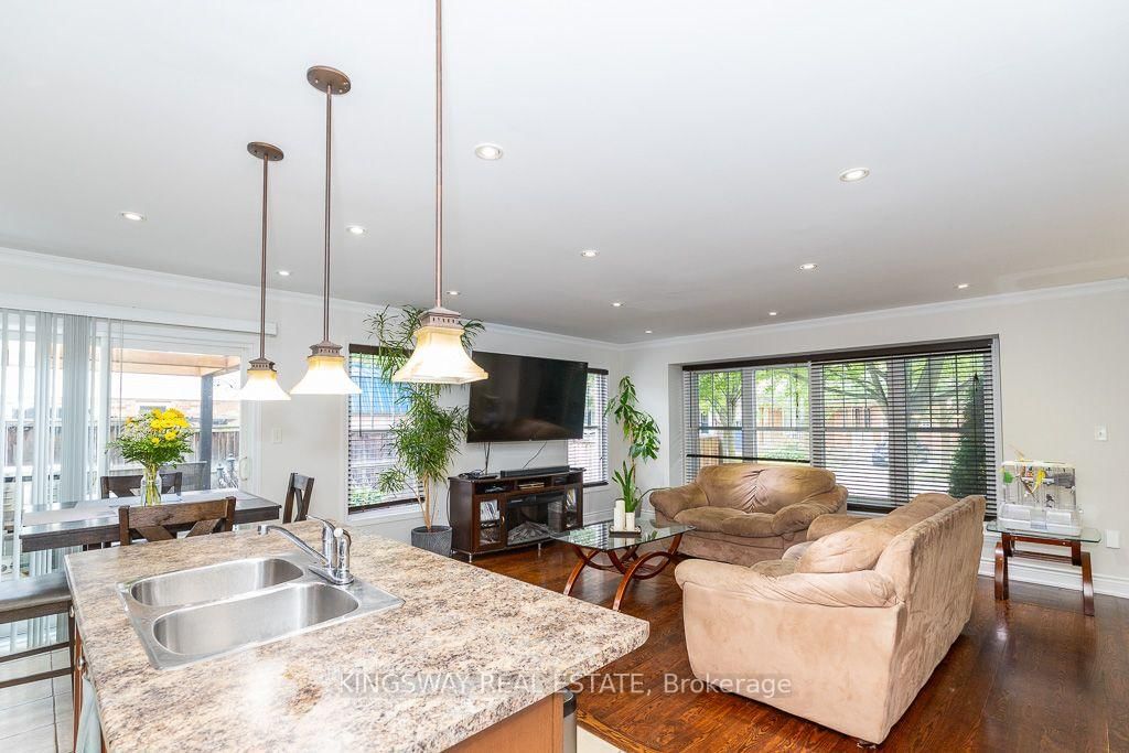 83 Kidd Crescent • New Tecumseth, ON photo 14