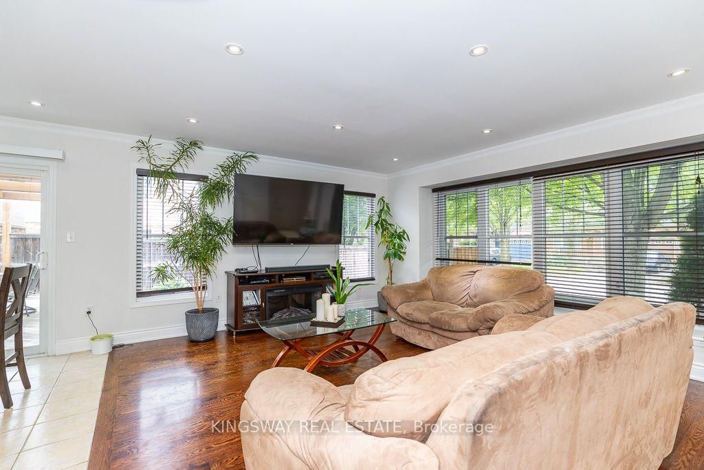 83 Kidd Crescent • New Tecumseth, ON photo 15