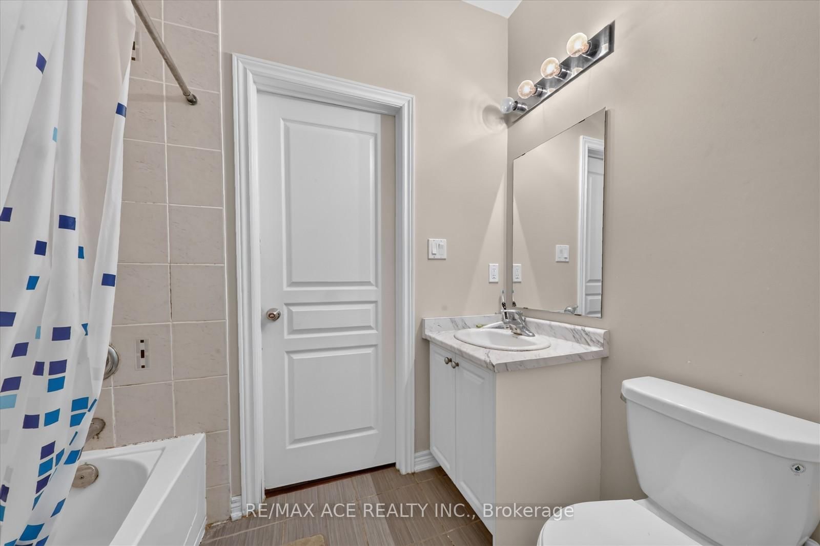 10 Andreeta Drive • Vaughan, ON photo 27