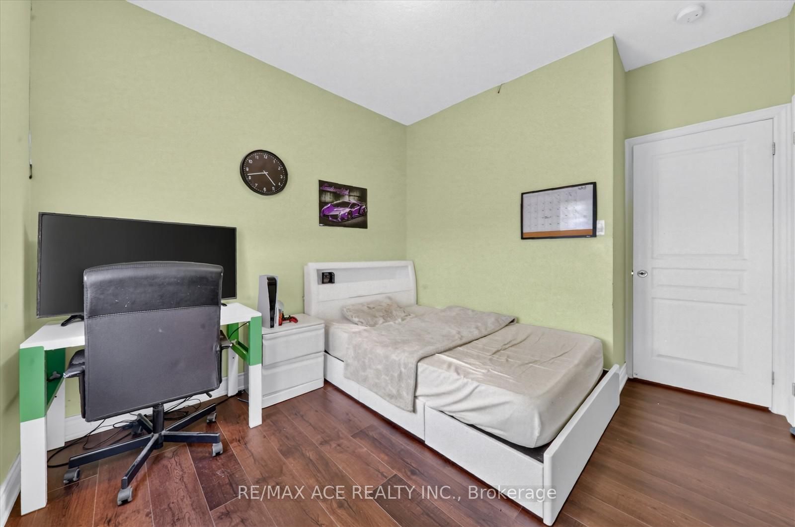 10 Andreeta Drive • Vaughan, ON photo 29