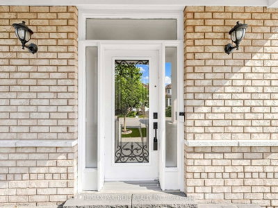 21 Russell Hill Road • Markham, ON photo 4