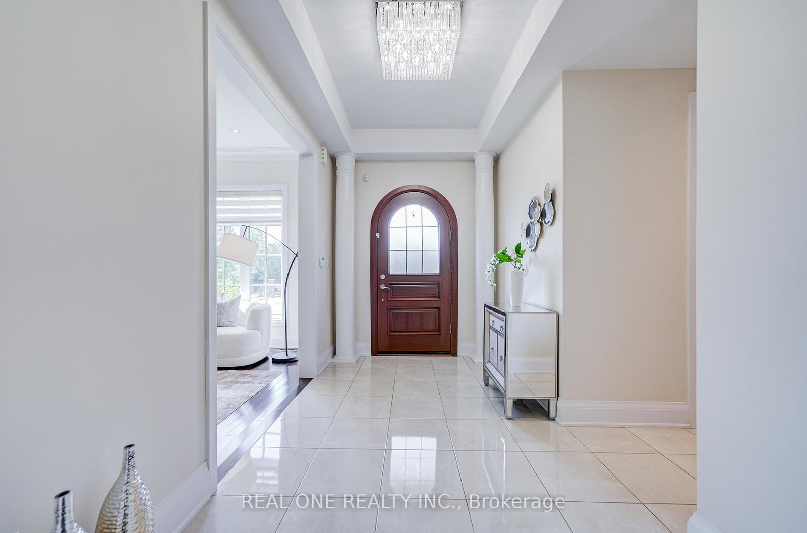 421 Flamingo Road • Vaughan, ON photo 4