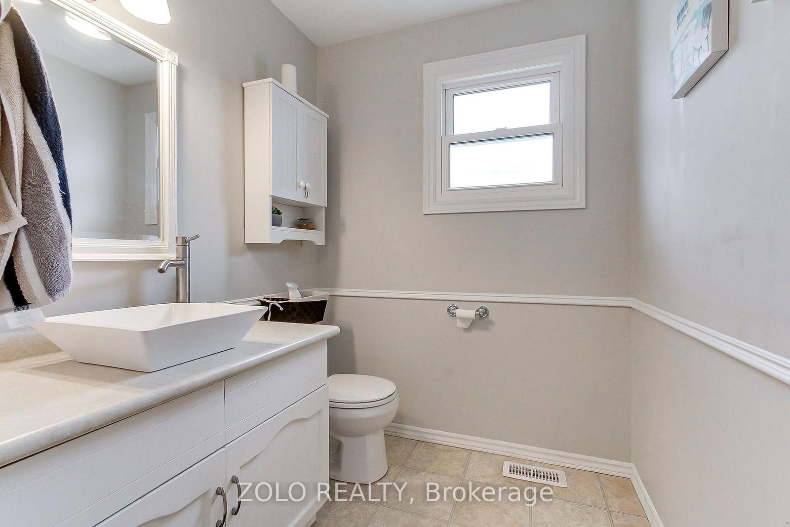 545 Colyer Street • Brock, ON photo 13