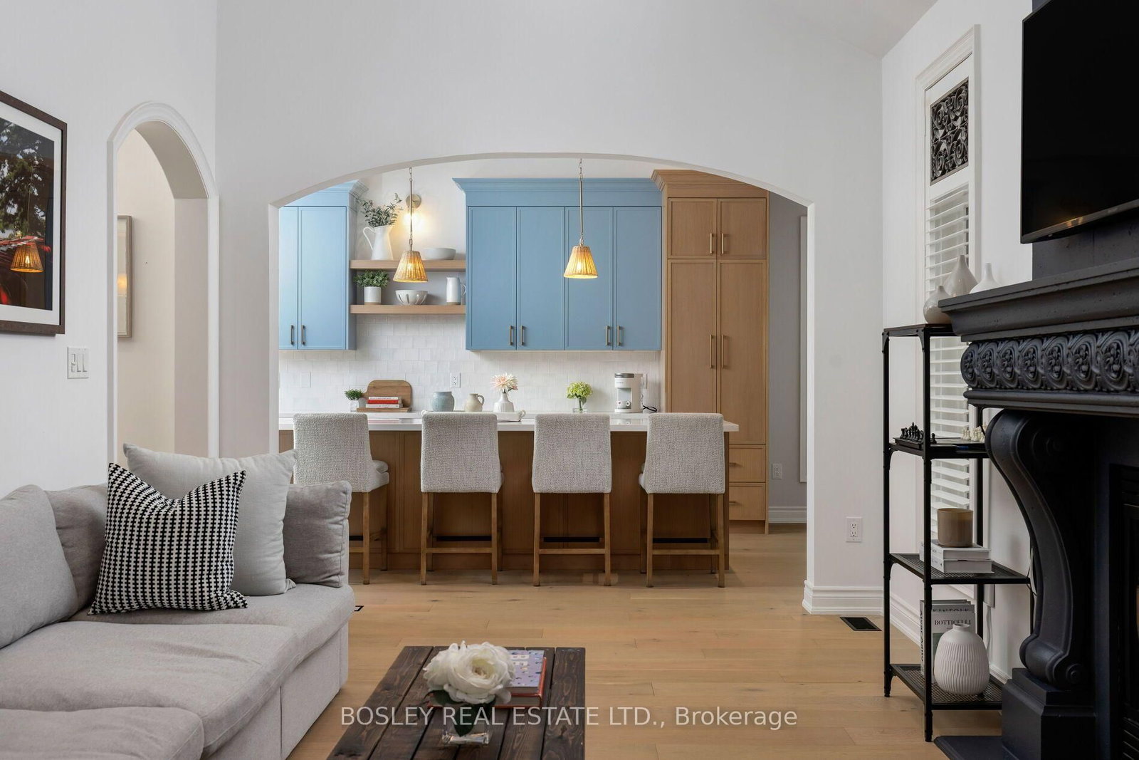1 Heritage Estates Road • Vaughan, ON photo 5