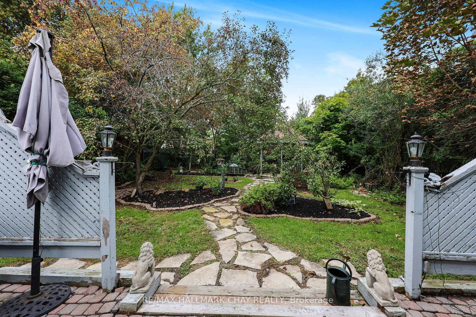 1034 Linden Street • Innisfil, ON photo 34