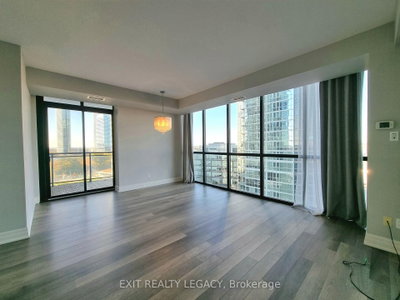 Condo leased at 808-2900 Highway 7, Vaughan, Ontario, L4K 0G3 - Concord - MLS: N13711210