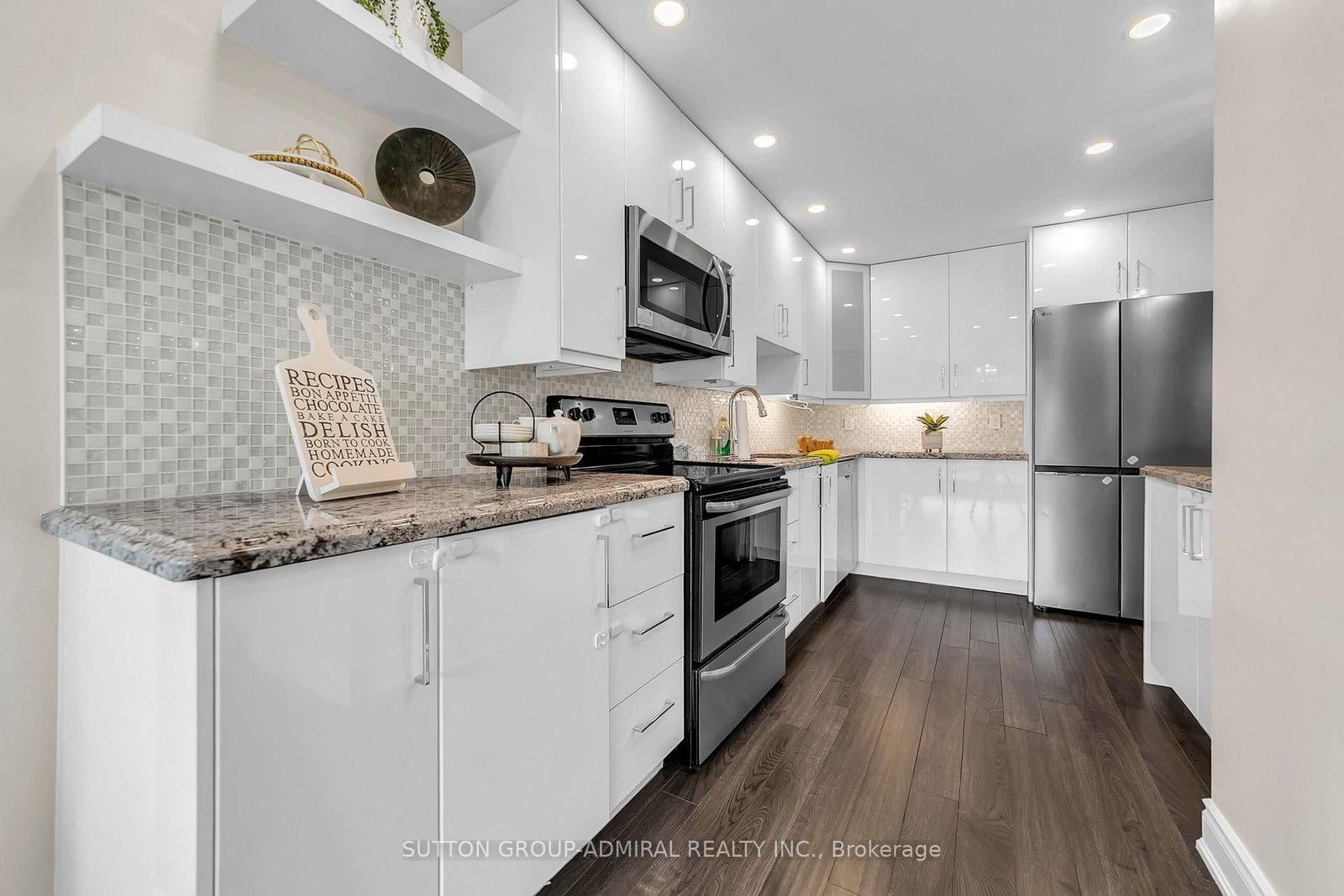 30 Harding Boulevard W • #314 • Richmond Hill, ON photo 15