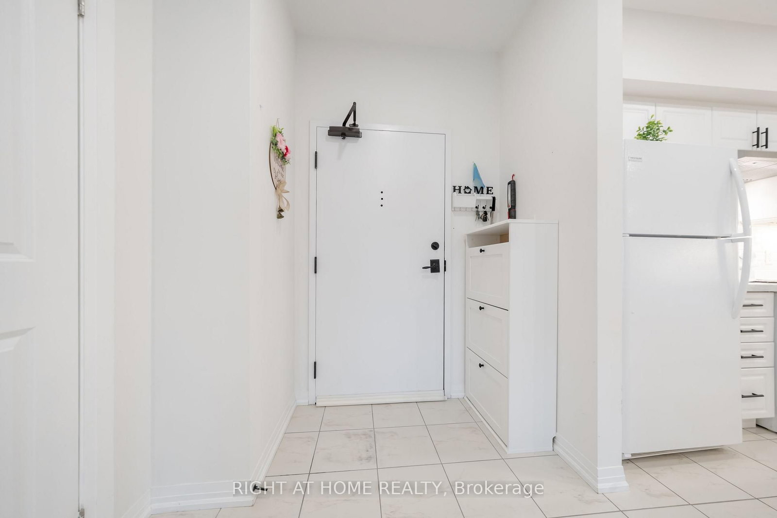 157 Wellington Street E • #304 • New Tecumseth, ON photo 8