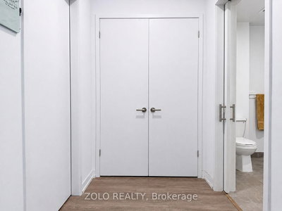 8 Beverley Glen Boulevard • #121 • Vaughan, ON photo 6