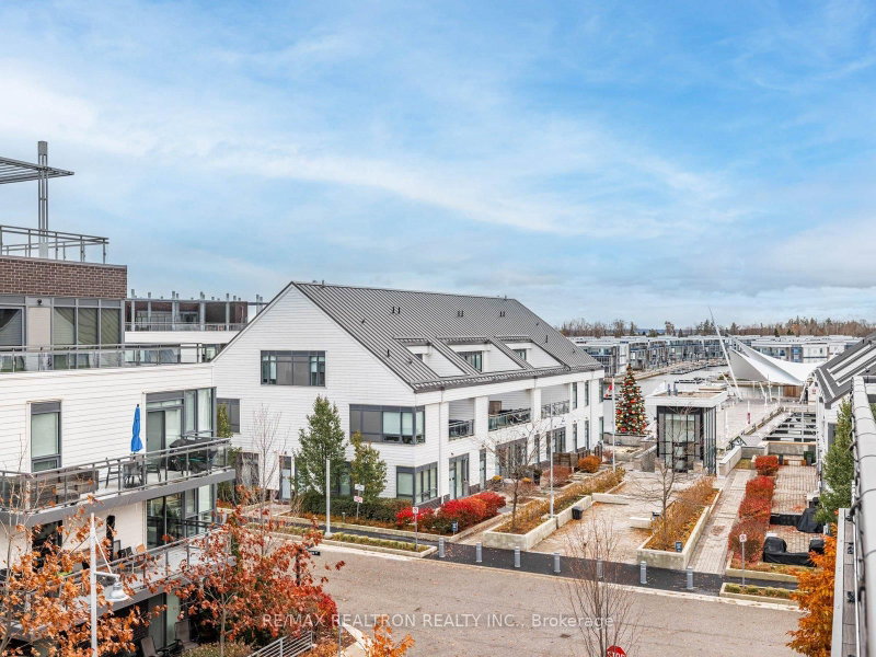 C416 - 301 Sea Ray Avenue