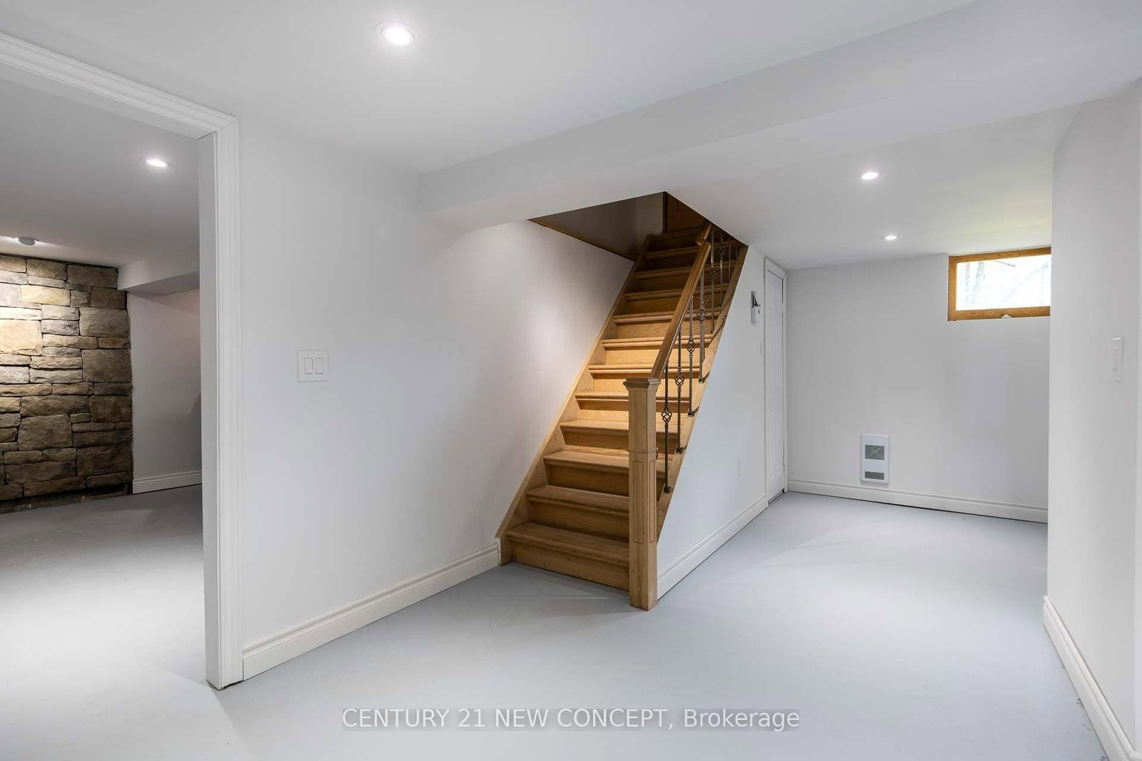 20430 Bathurst Street • East Gwillimbury, ON photo 32