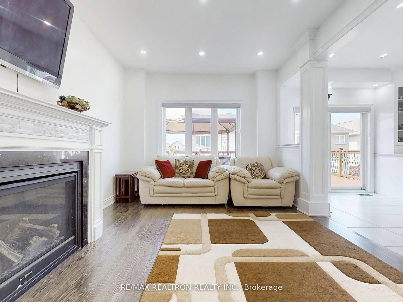 133 Milby Crescent • Bradford West Gwillimbury, ON photo 10