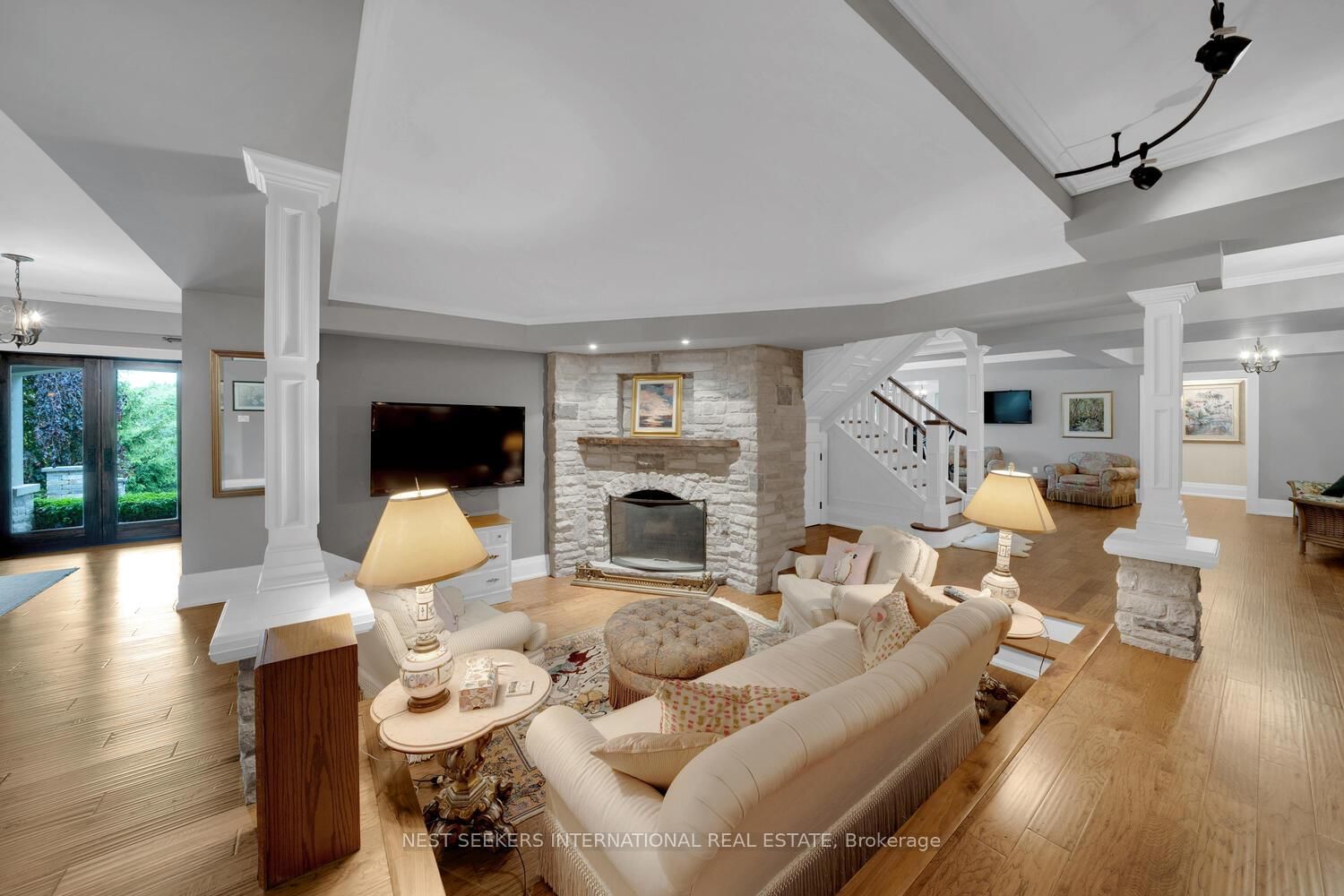111 Manitou Drive • King, ON photo 30