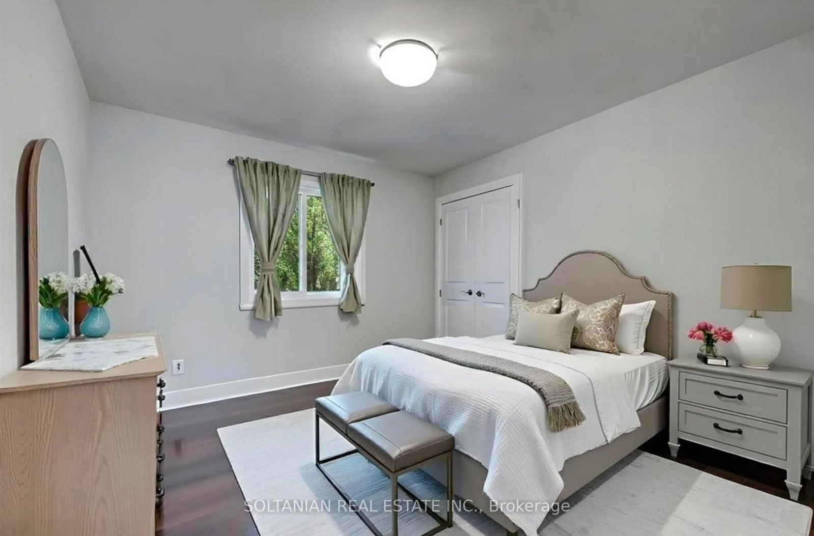 90 Grandview Avenue • Markham, ON photo 12