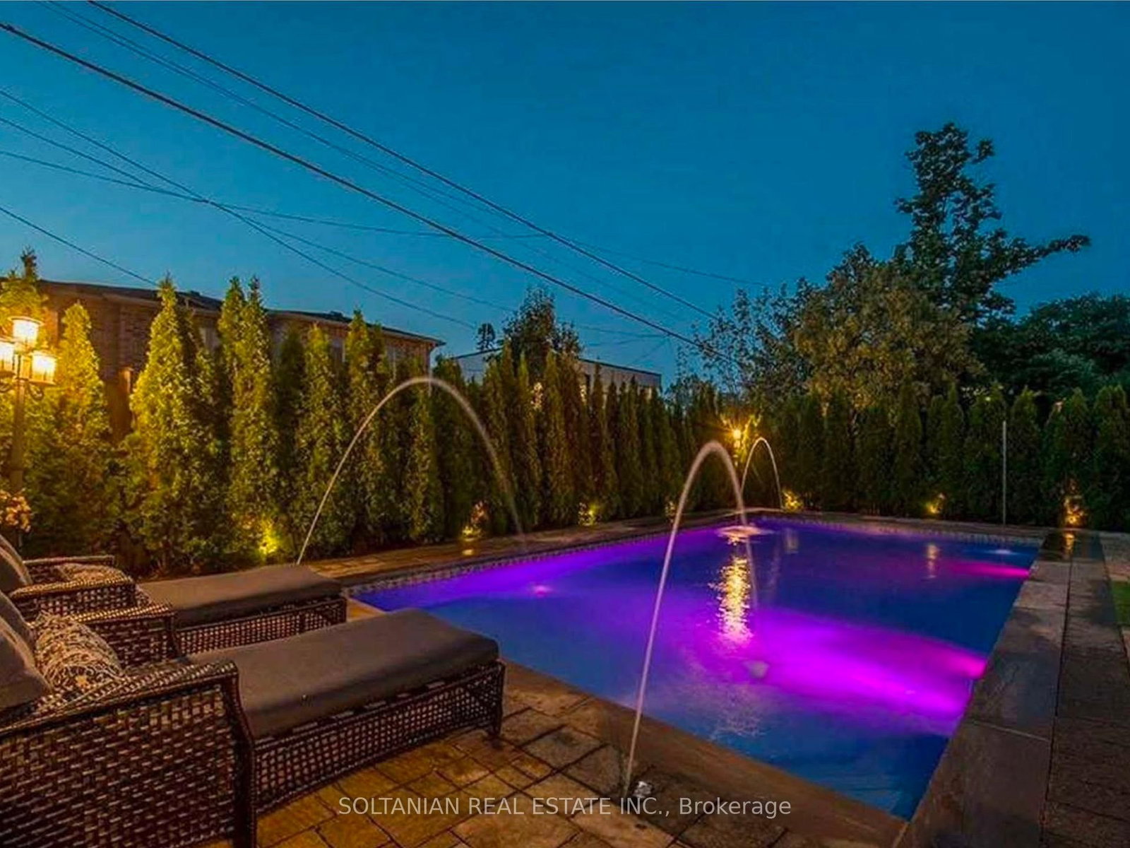 90 Grandview Avenue • Markham, ON photo 24