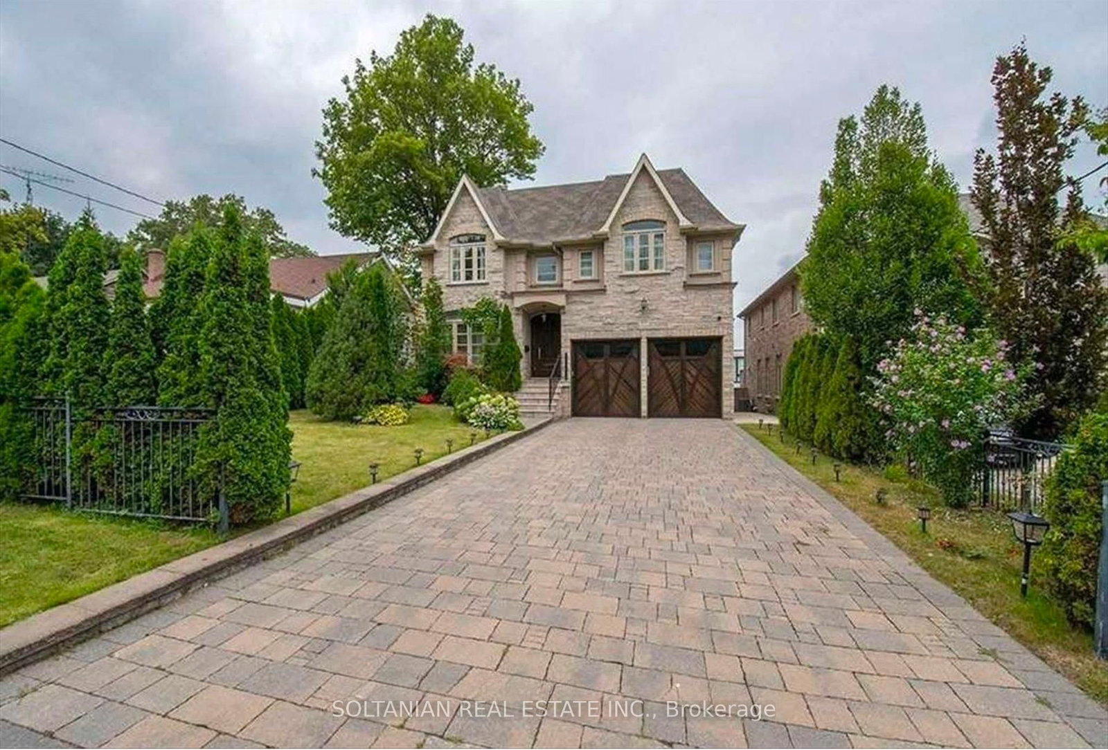 90 Grandview Avenue • Markham, ON photo 25