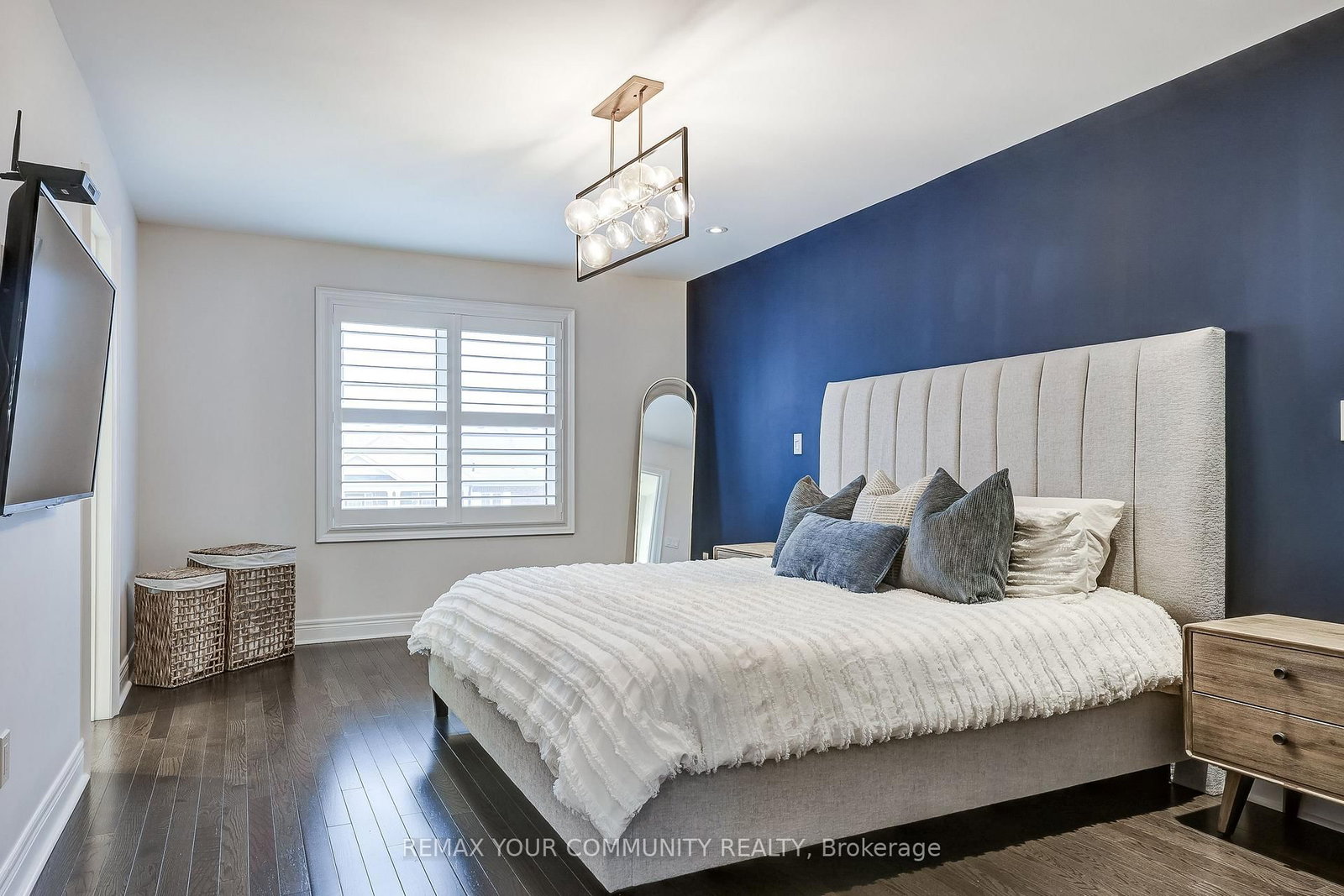 22 Lowther Avenue • Richmond Hill, ON photo 28