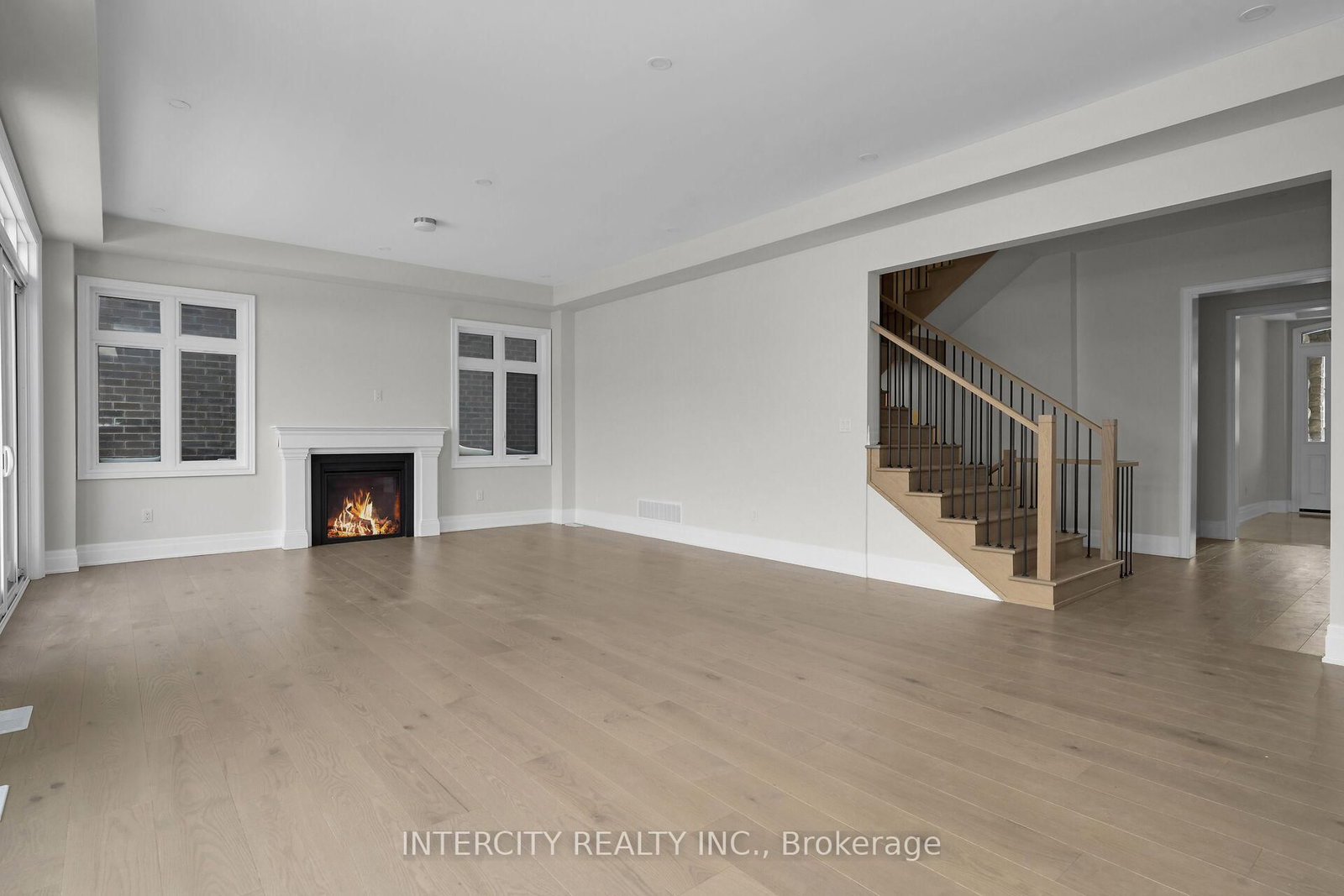 8 Heart Lake Circle • King, ON photo 13