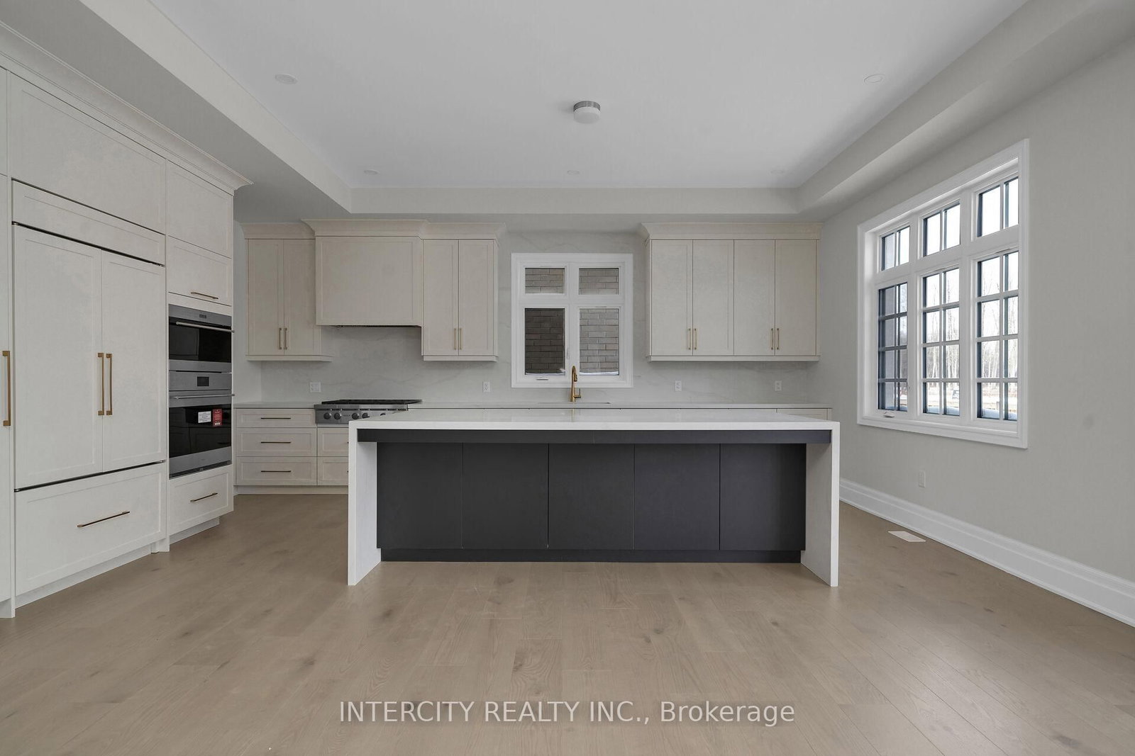 8 Heart Lake Circle • King, ON photo 15