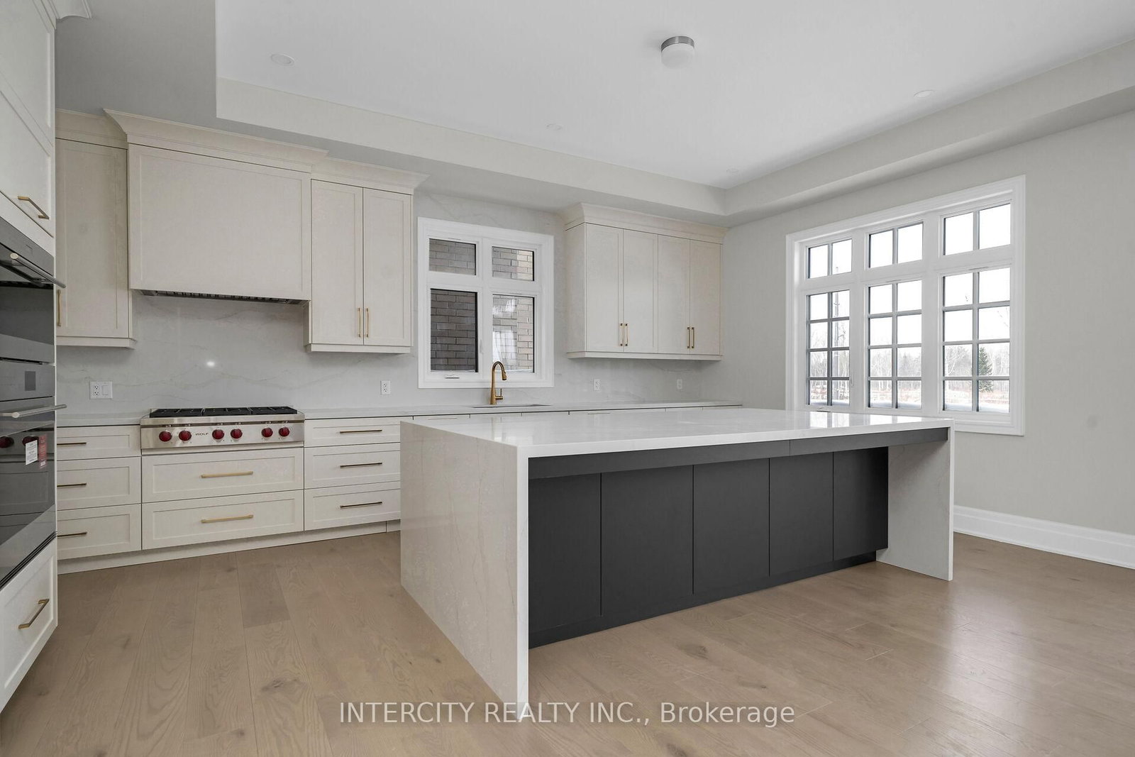 8 Heart Lake Circle • King, ON photo 17