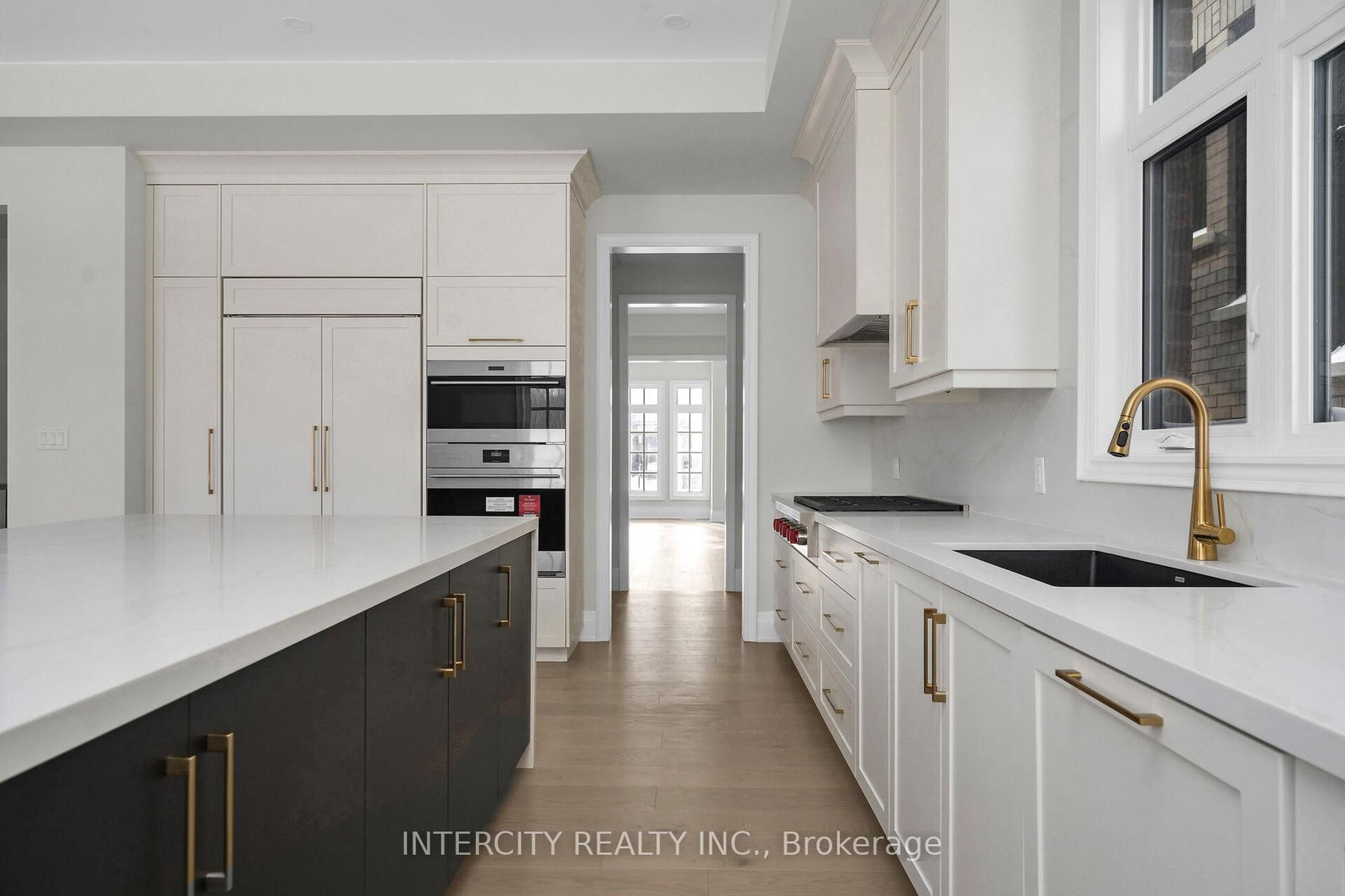 8 Heart Lake Circle • King, ON photo 18