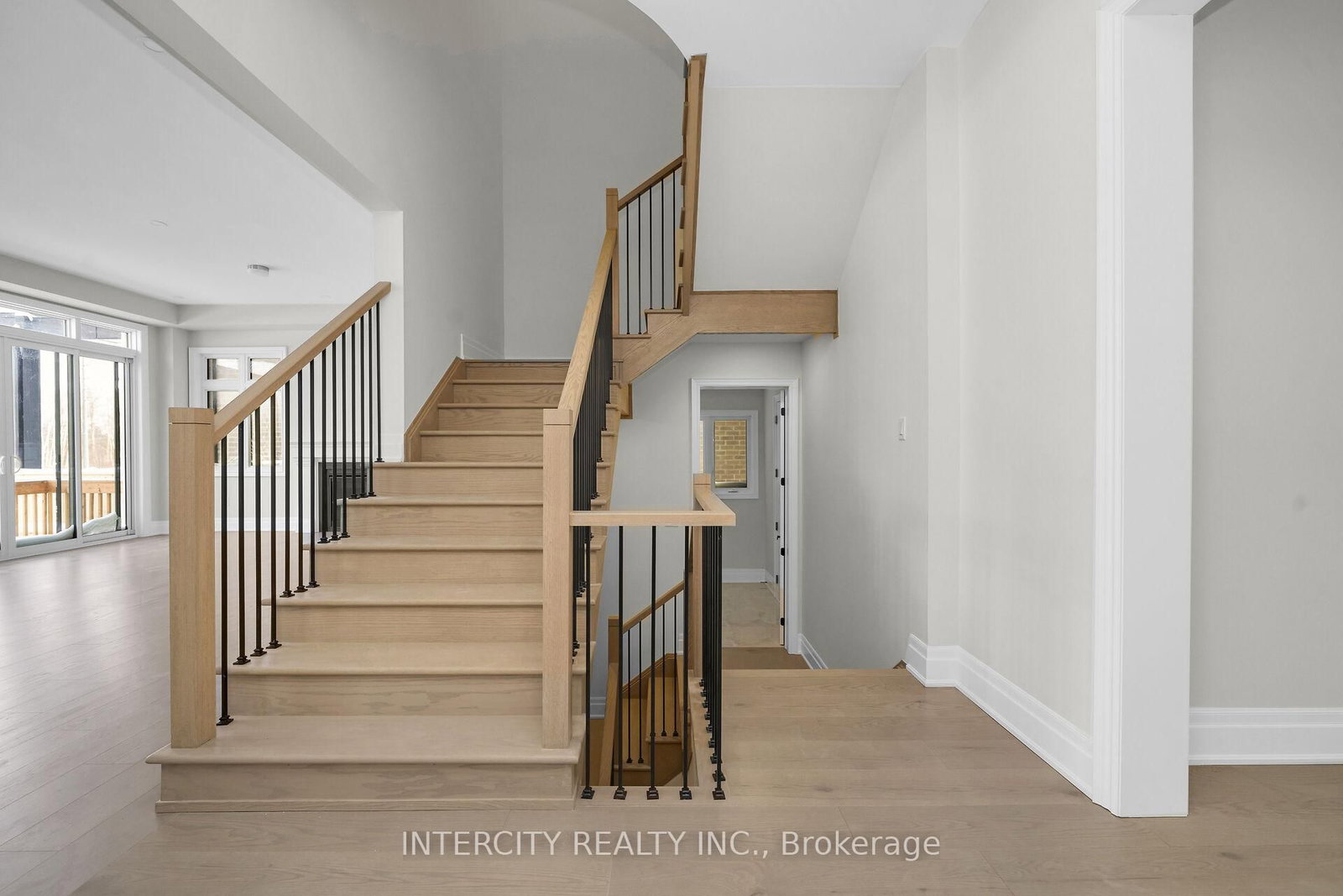 8 Heart Lake Circle • King, ON photo 22