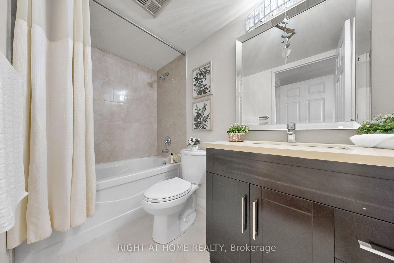 7805 Bayview Avenue • #1120 • Markham, ON photo 35